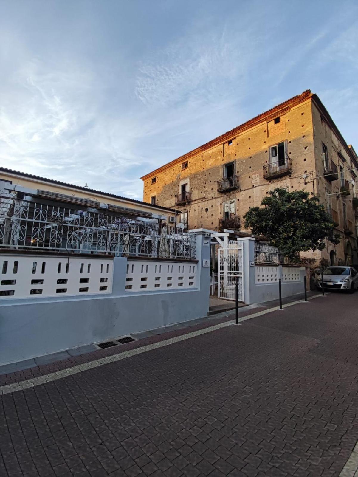 Hotel Il Borgo Civ.15 Paola Esterno foto